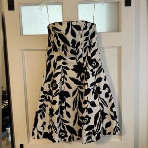 White House Black Market Black and White Strapless Floral Dress